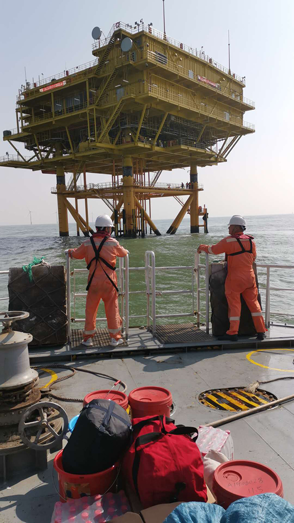 虹潤不怕遠(yuǎn)征難，直掛云帆濟滄海-虹潤儀表為海上風(fēng)電運行保駕護航