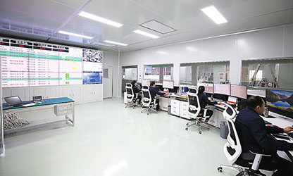 央媒持續(xù)關(guān)注 虹潤(rùn)再增信心--新華社客戶端專(zhuān)題報(bào)道巜福建順昌虹潤(rùn)儀表的國(guó)產(chǎn)化之路》，生動(dòng)描述虹潤(rùn)公司近年走過(guò)的成功之路